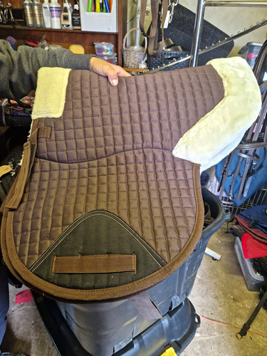 Quilted horse saddle pad - horse,